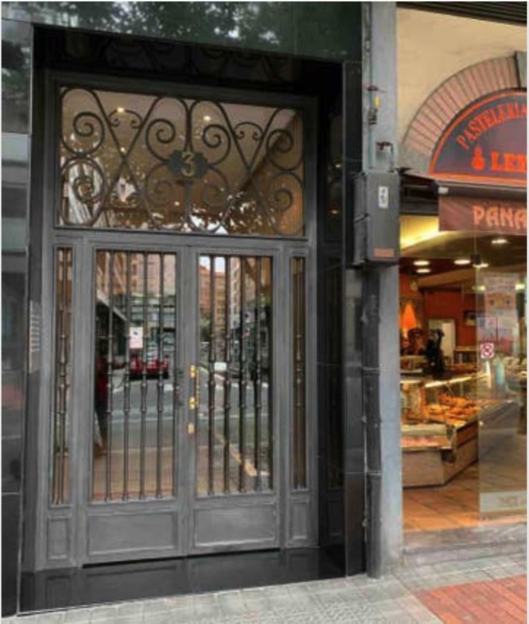 Appartamento Premium Location! Gran Via & Free Parking Bilbao Esterno foto